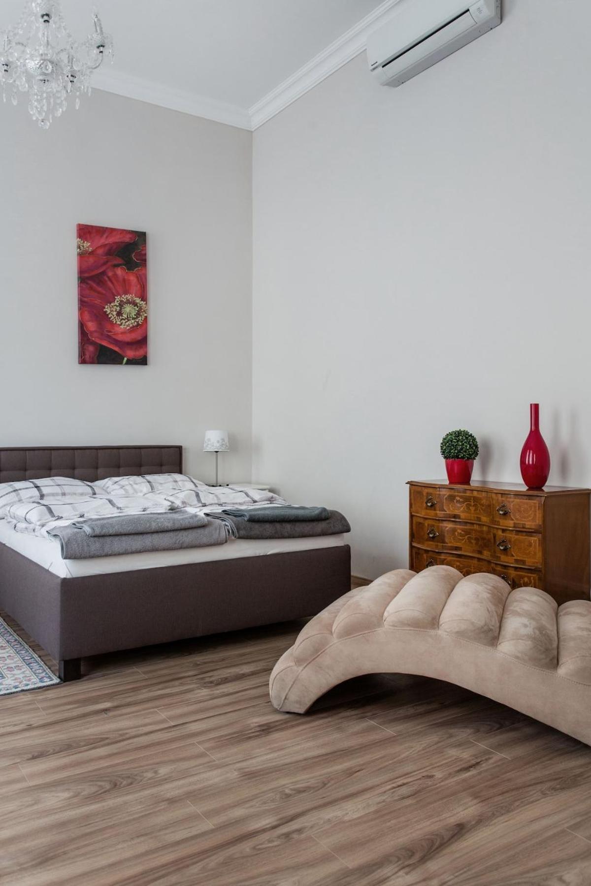 Buda Castle -shiny 3 Bedrooms *